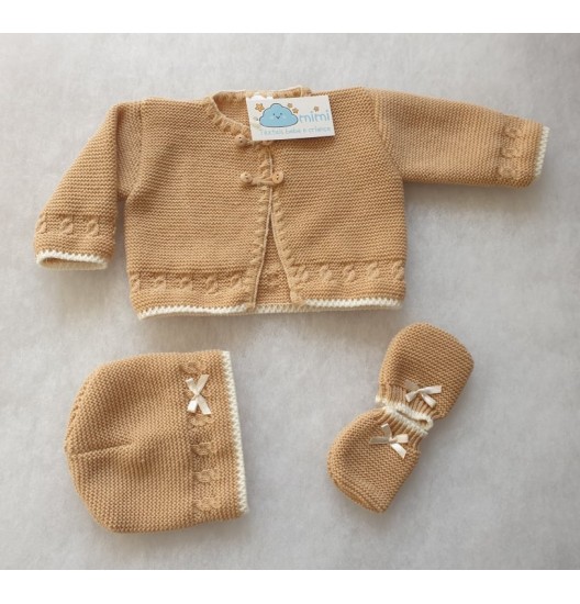 Casaco + Gorro + Luvas Simples